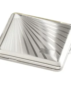 Zigaretten-Etui Nickel-Satiniert mit Strahlen-Dekor und Gravurfeld, 18er