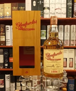 Glenfarclas Whisky Family Cask 1996/2022