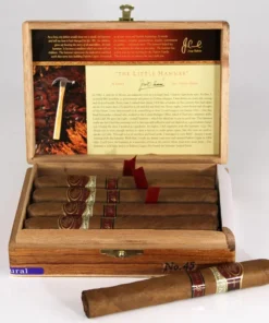 Padron Family Reserve 45 Natural 1/10