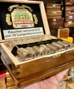 Arturo Fuente – Don Carlos – Robusto