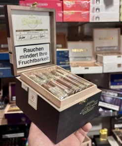 Balmoral – Añejo XO – Oscuro – Petit Robusto FT