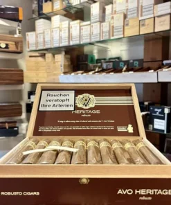 Avo Uvezian – Heritage – Robusto