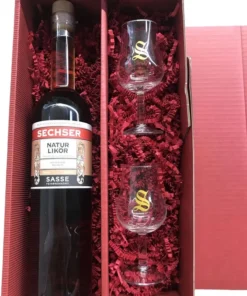 Sasse Naturlikör Sechser 35% 0,7 Ltr. Kräuterlikor + 2 hochwertige Signatory-Gläser mit 2 und 4 cl Eichstrich im Geschenkset – Perfekt für besondere Anlässe